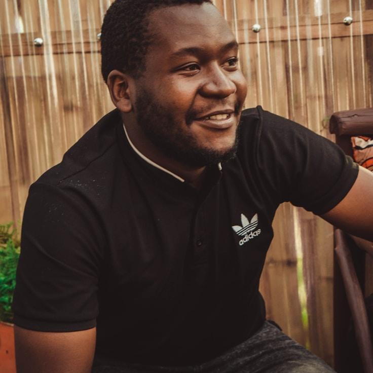 Riya Kapoor, Client Relations Director, discussing corporate gifting strategy with business clients